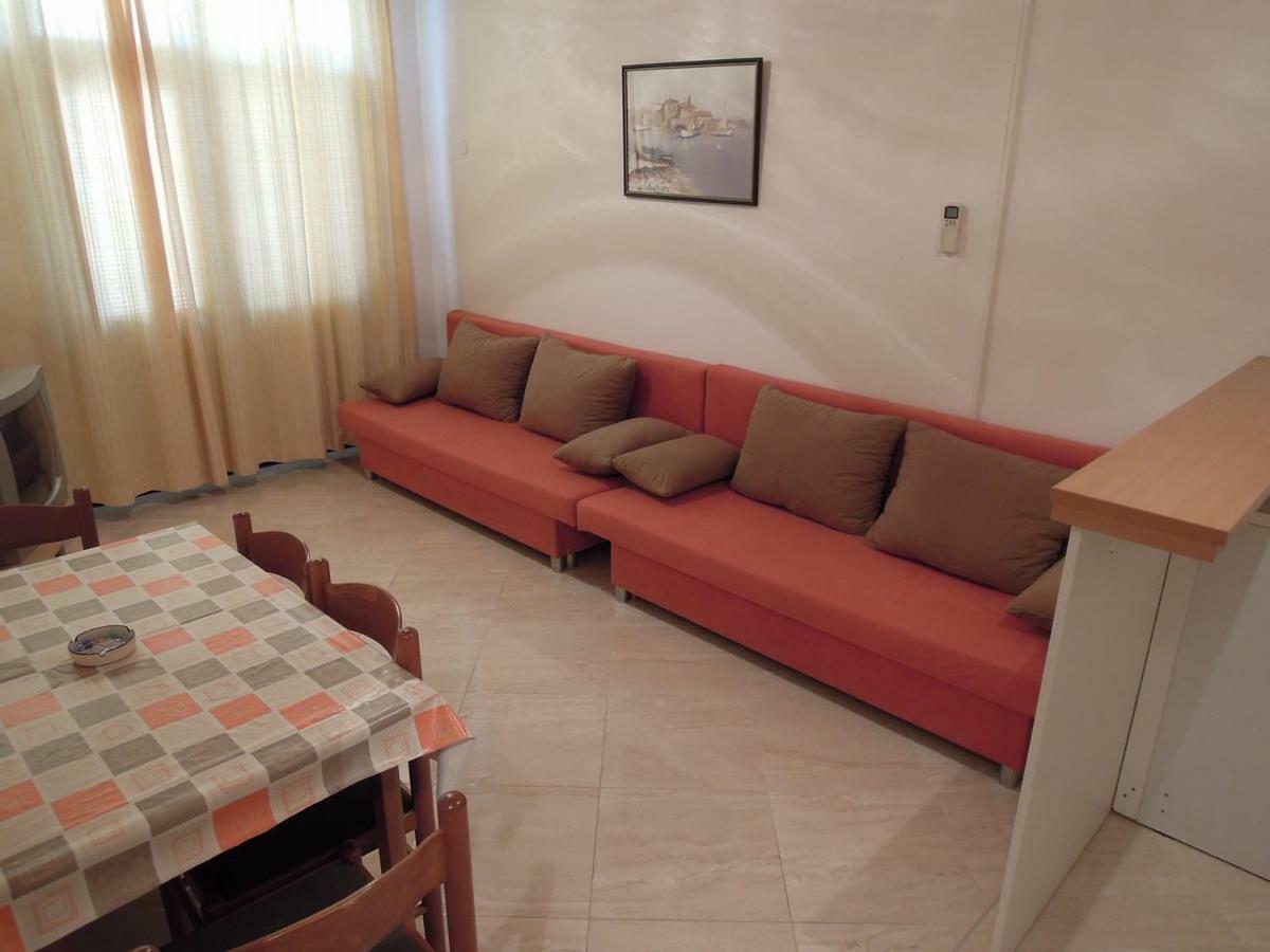 Apartmani R&B Radalj Makarska Extérieur photo