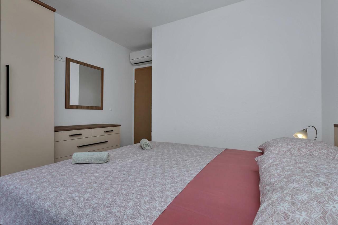 Apartmani R&B Radalj Makarska Extérieur photo